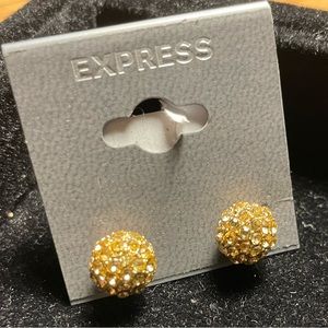 Little golden and crystal spheres. Tiny and cute. Grate for a gift.